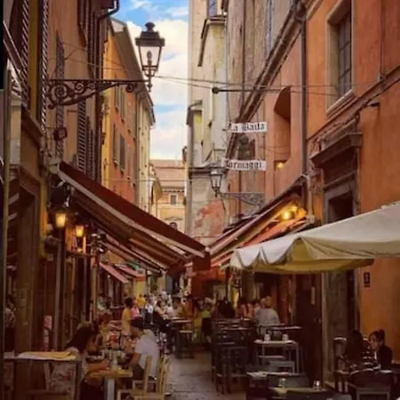 Realkasa Clavature Apartment Bologna