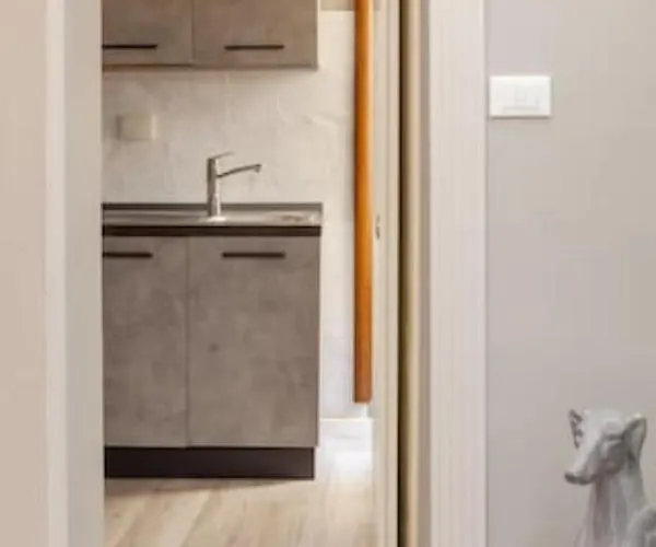 Realkasa Clavature شقة بولونيا